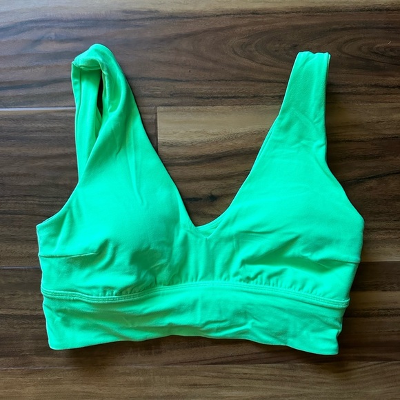lululemon athletica Other - Align V neck bra